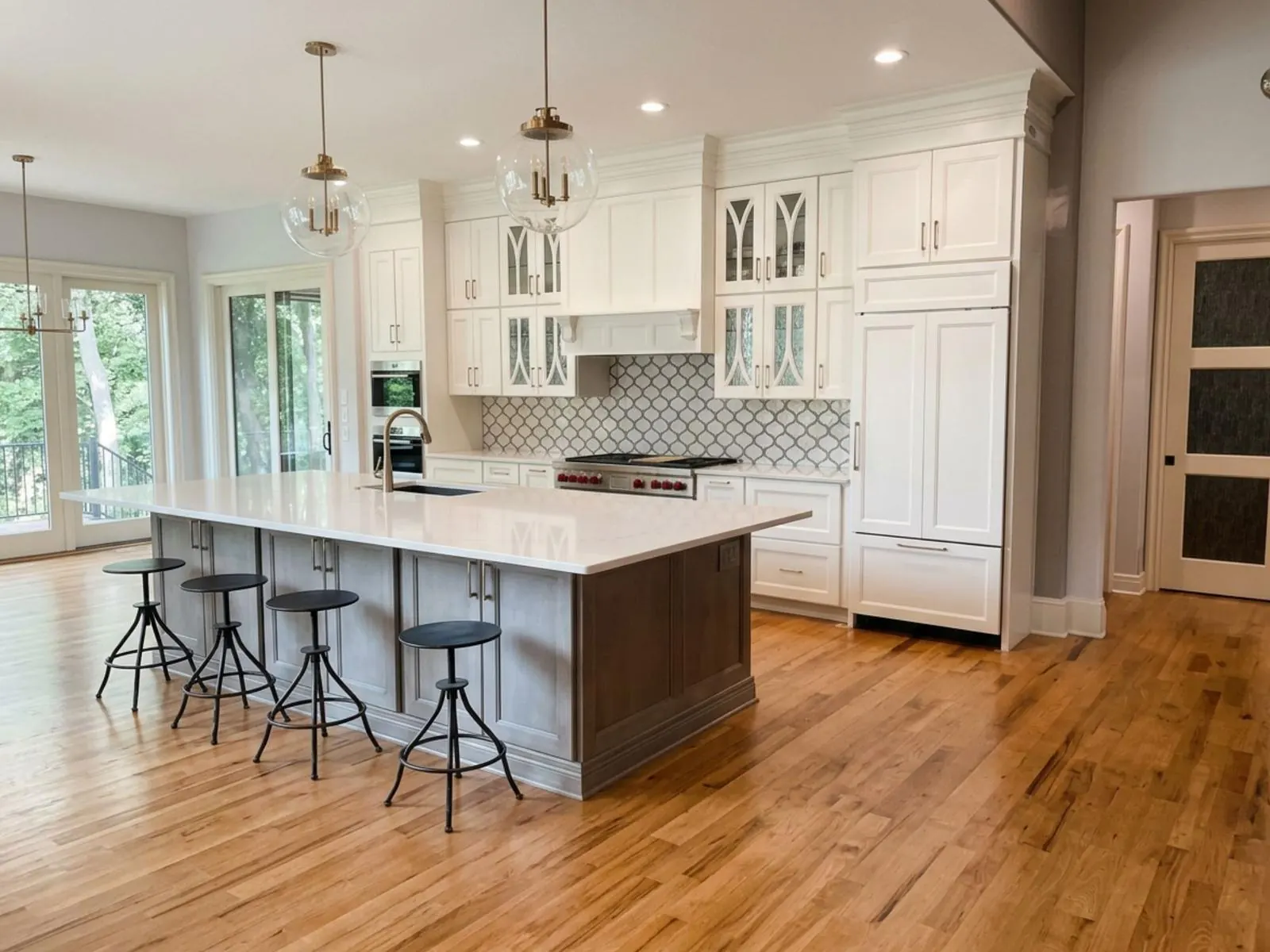 Kitchen renovation with arabesque tile backsplash